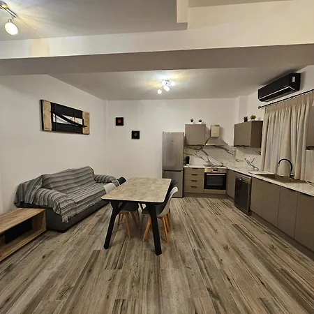 Denys & Kelly * メトーニ