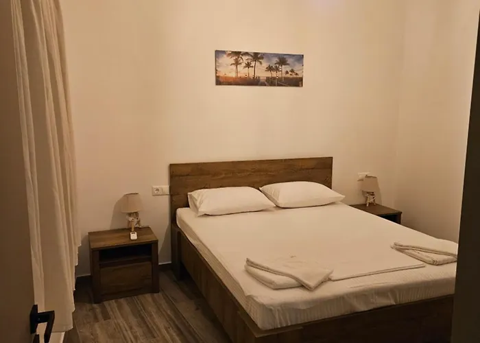 Denys & Kelly 아파트